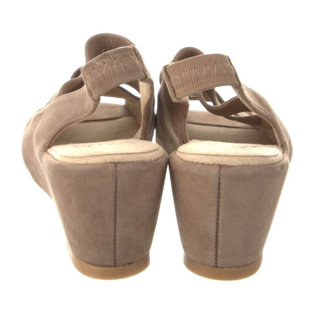 STUART WEITZMAN
Suede Wedge Sandals Size 9 - Picture 5 of 15